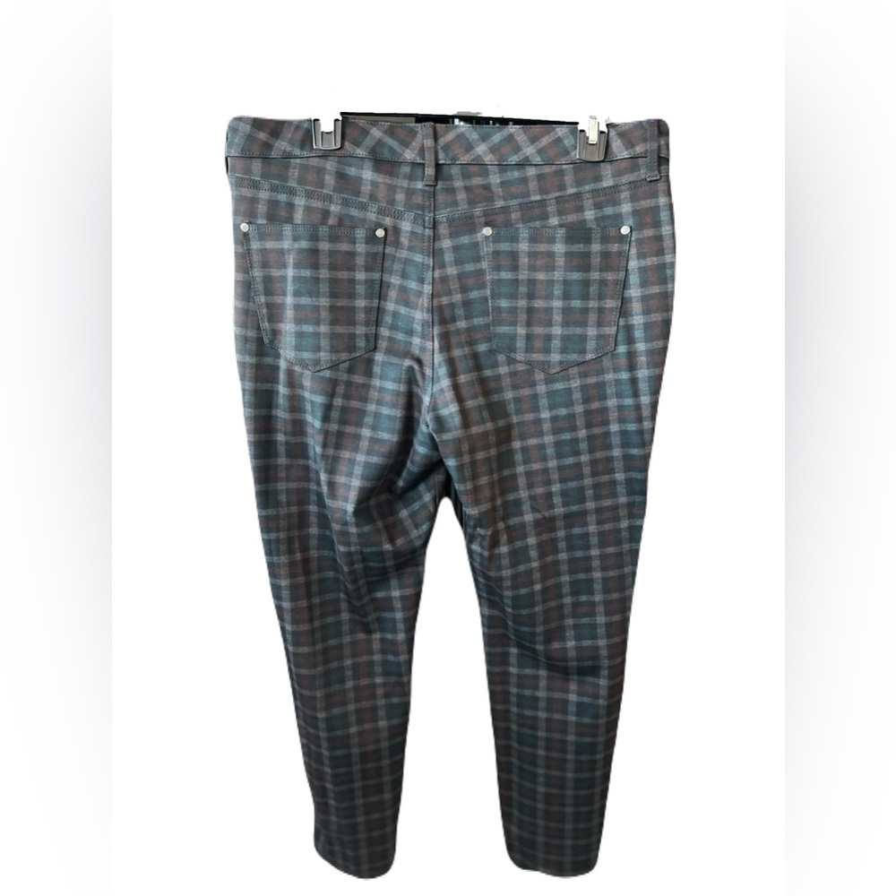 👖 EUC GLORIA VANDERBILT “Vickie” Scholar Plaid Legging Pants | Women’s 16P - Picture 2 of 12